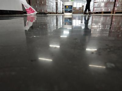 舊地面翻新與地坪材料研發 應對起灰起沙問題的系統解決方案